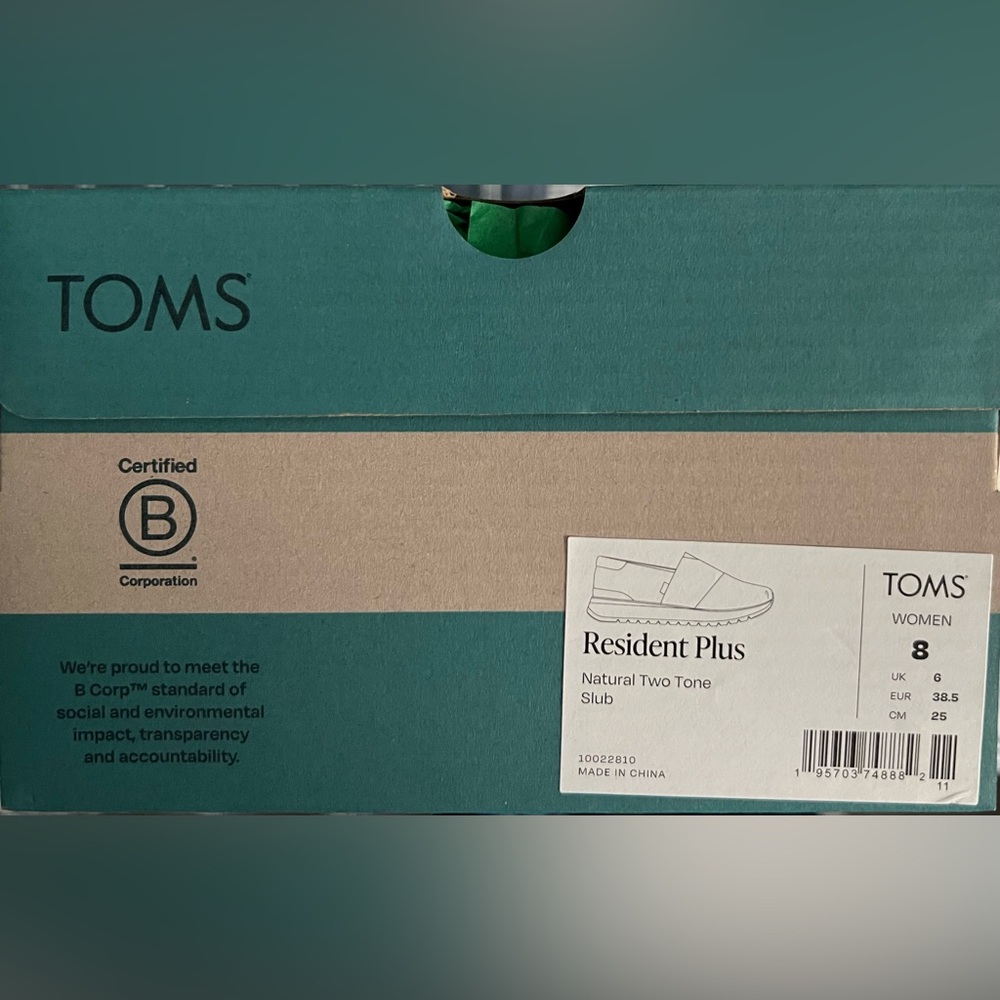 TOMS Resident Plus Shoes NWT - Picture 8 of 16